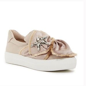 J/SLIDES ‘Astor’ Champagne Satin Slip-Ons SZ 6.5